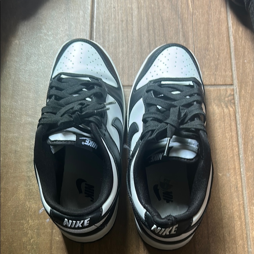 Nike Black and White Sleek Sneakers